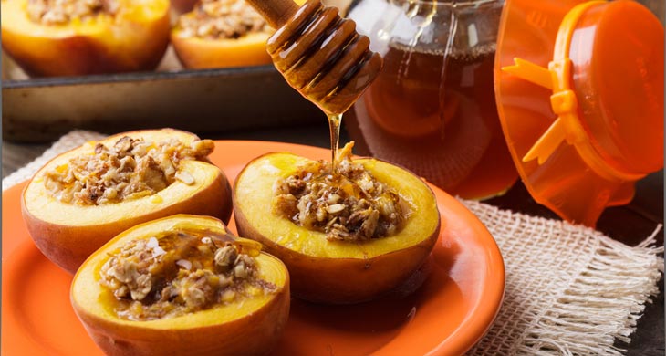 Baked Peaches with Almonds and Honey