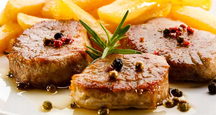 Grilled Steaks with Horseradish Sauce