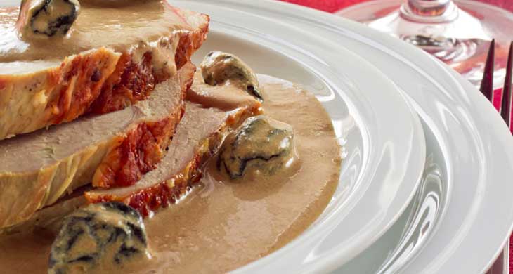 Pork Chops in Wine Sauce