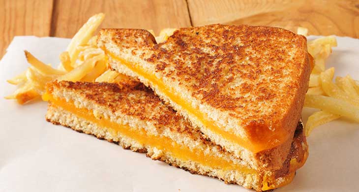 Toasted Cheesy Panneer Sandwich