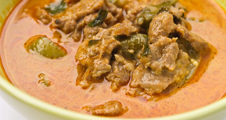 Chili Pork with Curry Leaves