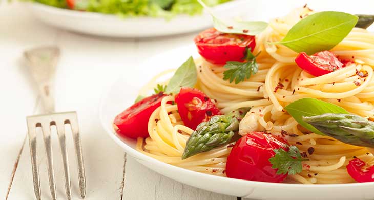 Spaghettini with Tomatoes and Basil