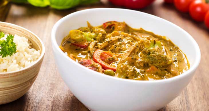 Creamy Almond Vegetable Curry