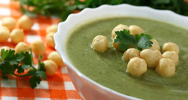Spinach and Bean Curd Soup