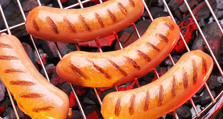 Grilled Sausages with Apple Mash