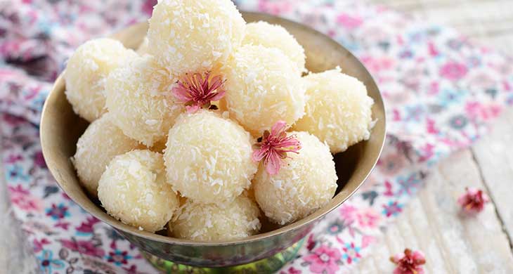 Coconut Ladoo