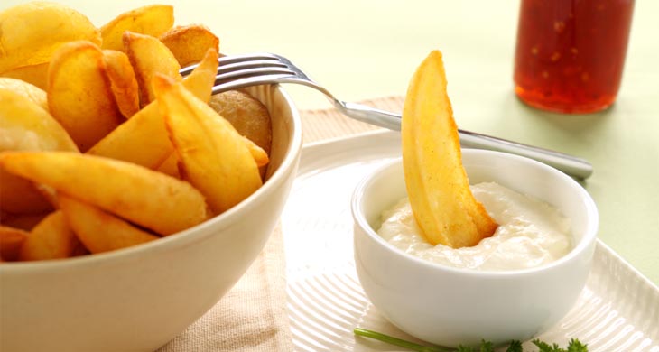 Potato Wedges with Tarragon Dip