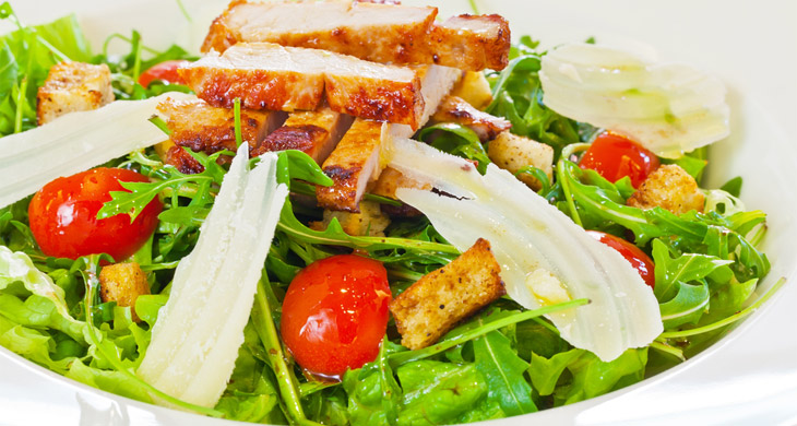 Red Pepper and Chicken Salad