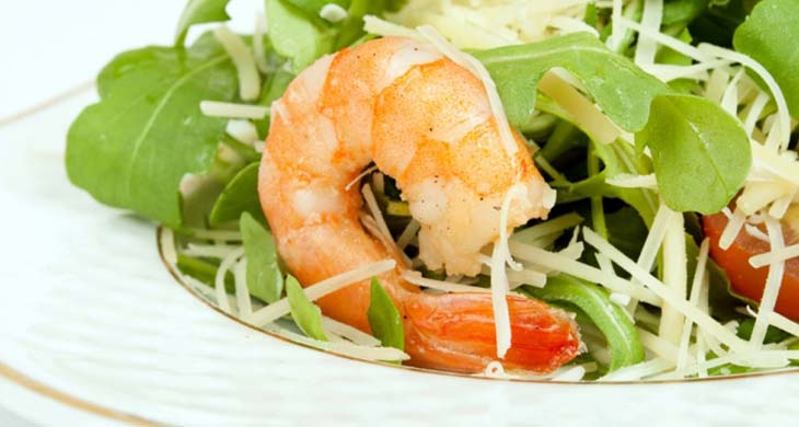 Green Mango Salad with Prawns