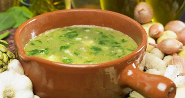 Spinach and Bean Curd Soup