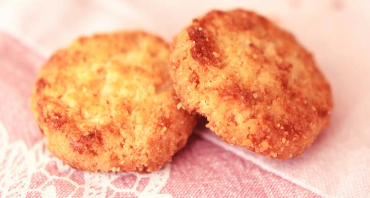 Crunchy Cheese Biscuits