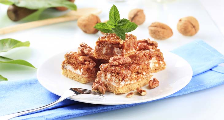 Caramel Walnut Slice