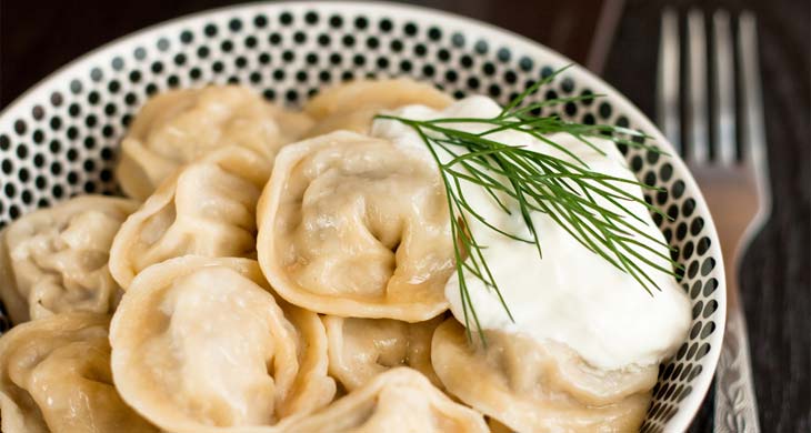 Curried Dumplings with Beetroot Filling