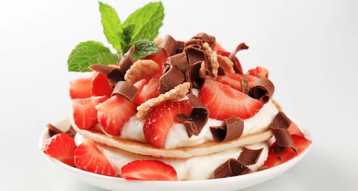 Strawberry Curd Cake