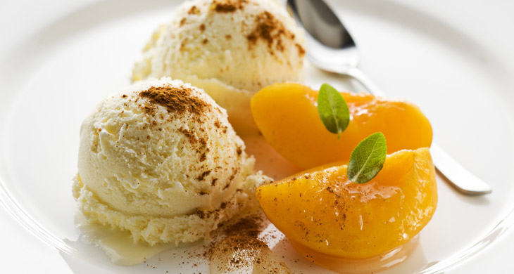 Ice Cream with Fresh Apricots